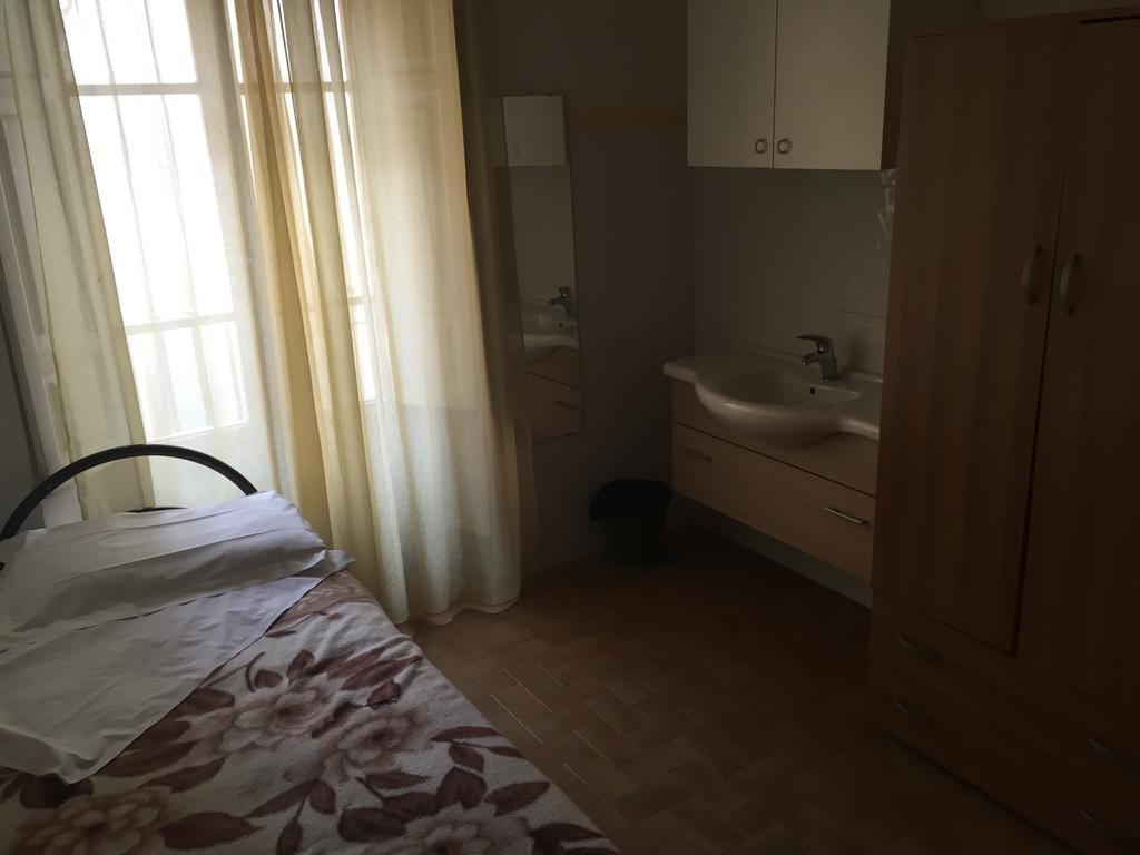 Hostel Veronique Firenze Rom bilde