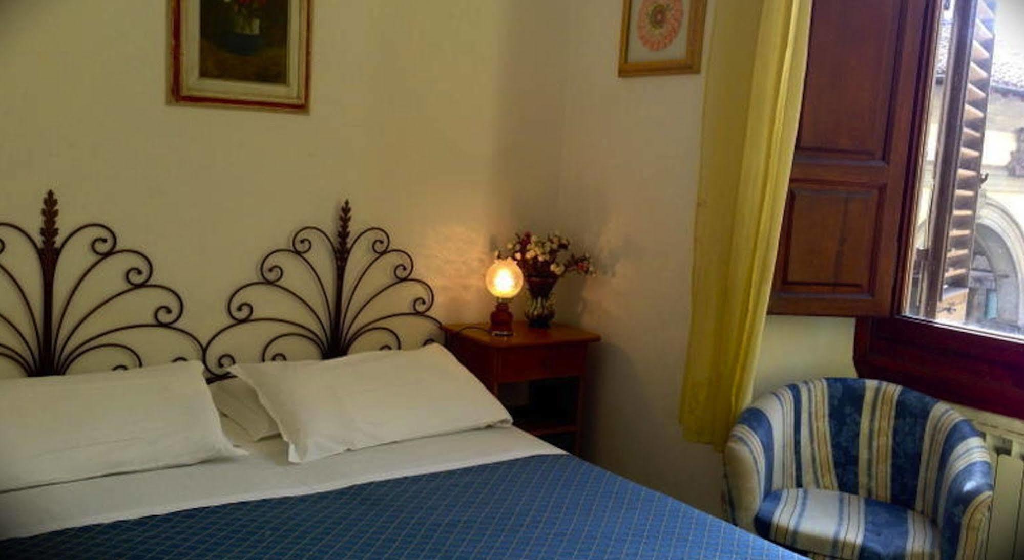 Hostel Veronique Firenze Eksteriør bilde